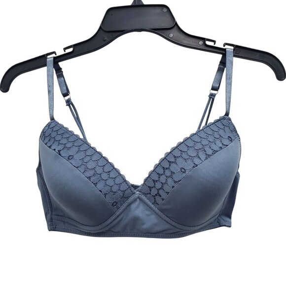 Jessica Simpson Women's Steel Blue‎ Floral Lace Trim Wireless Demi Bra Size 36B - Picture 1 of 5